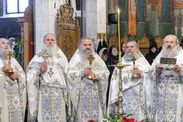 Întâia prăznuire a Sfinților Cuvioși Cleopa și Paisie