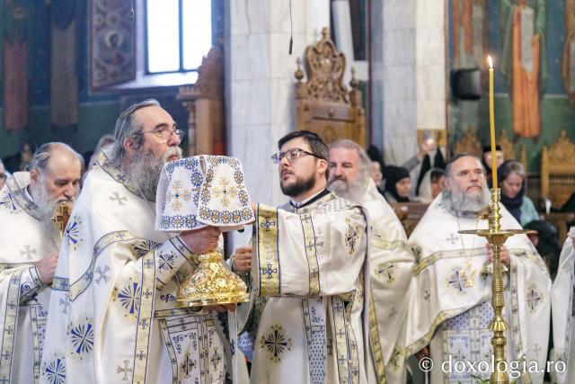 Întâia prăznuire a Sfinților Cuvioși Cleopa și Paisie