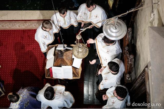 (Foto) Boboteaza la Catedrala Mitropolitană din Iași – Sfânta Liturghie și Sfințirea Apei