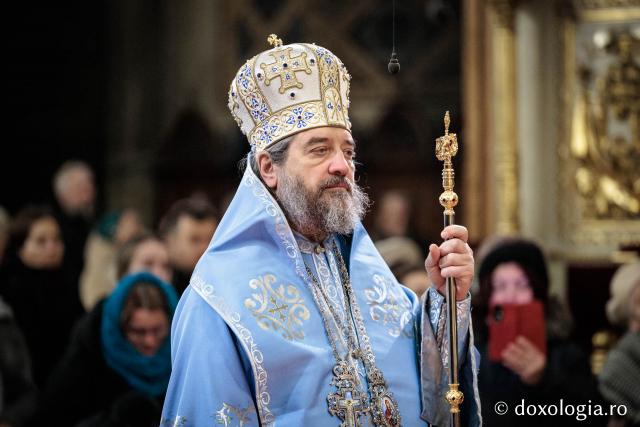 (Foto) Boboteaza la Catedrala Mitropolitană din Iași – Sfânta Liturghie și Sfințirea Apei