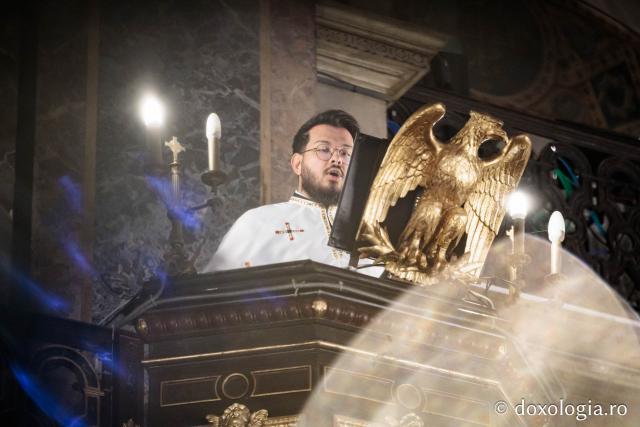 (Foto) Boboteaza la Catedrala Mitropolitană din Iași – Sfânta Liturghie și Sfințirea Apei