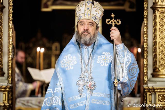 (Foto) Boboteaza la Catedrala Mitropolitană din Iași – Sfânta Liturghie și Sfințirea Apei