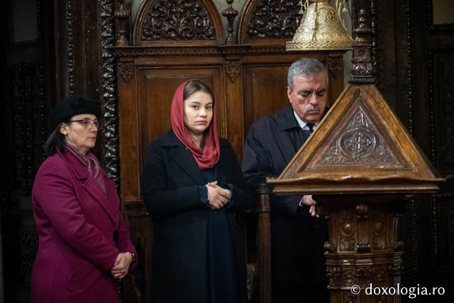 (Foto) În lumina slujirii și a învățăturii teologice – ziua Sfinților Trei Ierarhi la Catedrala Mitropolitană din Iași