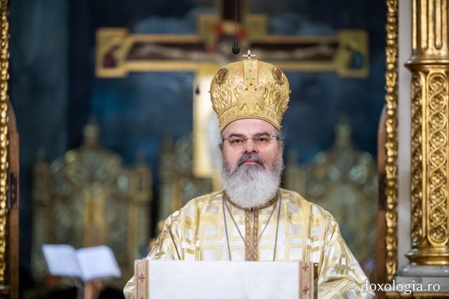 (Foto) În lumina slujirii și a învățăturii teologice – ziua Sfinților Trei Ierarhi la Catedrala Mitropolitană din Iași