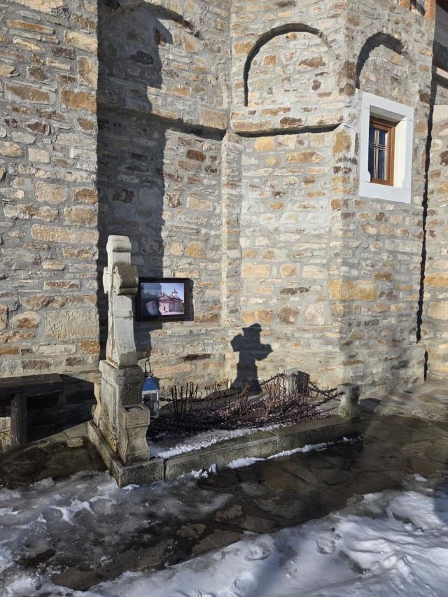 (Foto) Sihăstria Putnei – frumusețea iernii în taina muntelui