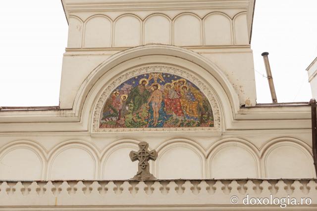 Biserica Sfântul Ioan – Piață din București