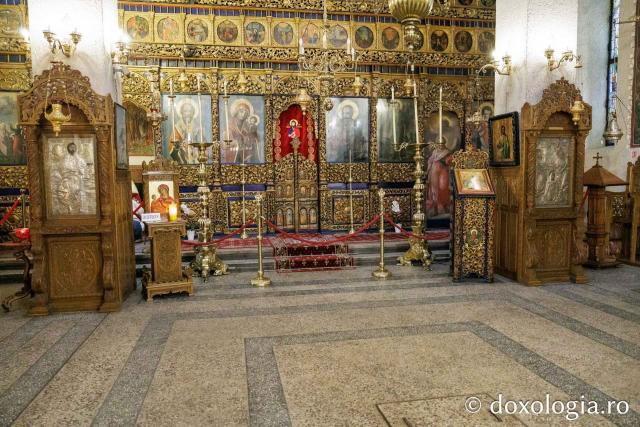 Biserica Sfântul Ioan – Piață din București