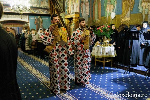 Prăznuirea Sfinților Sfinții Atanasie și Chiril la Mănăstirea Copou