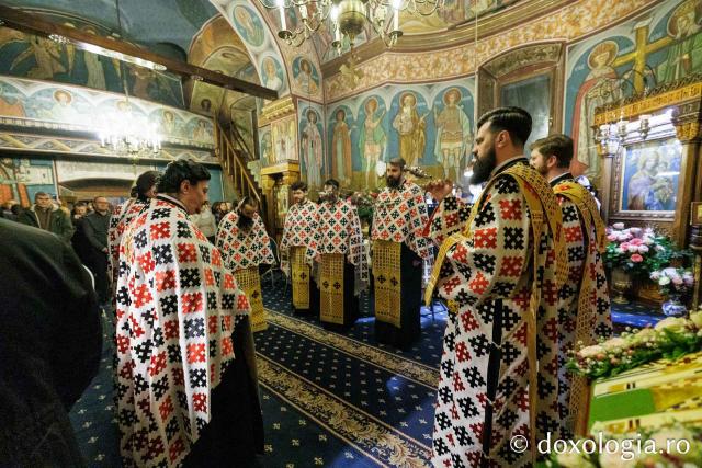 Prăznuirea Sfinților Sfinții Atanasie și Chiril la Mănăstirea Copou