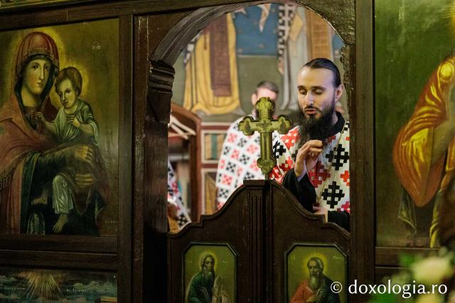 Prăznuirea Sfinților Sfinții Atanasie și Chiril la Mănăstirea Copou