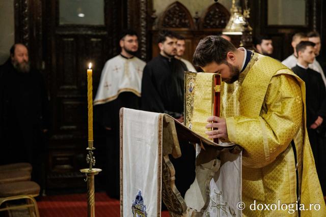 Hramul Sfântului Ierarh Iosif cel Milostiv la Catedrala Mitropolitană din Iași