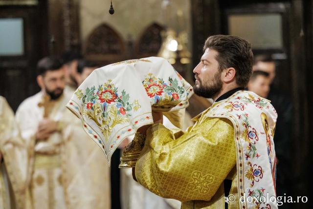 Hramul Sfântului Ierarh Iosif cel Milostiv la Catedrala Mitropolitană din Iași