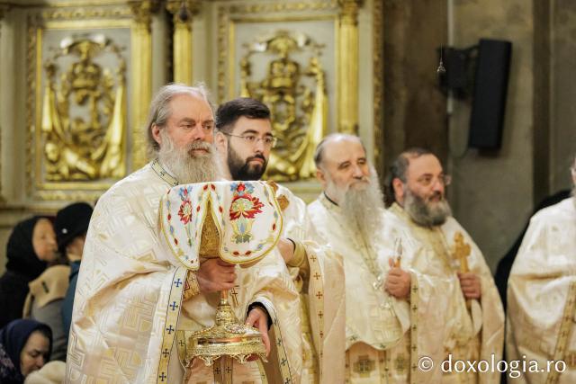 Hramul Sfântului Ierarh Iosif cel Milostiv la Catedrala Mitropolitană din Iași