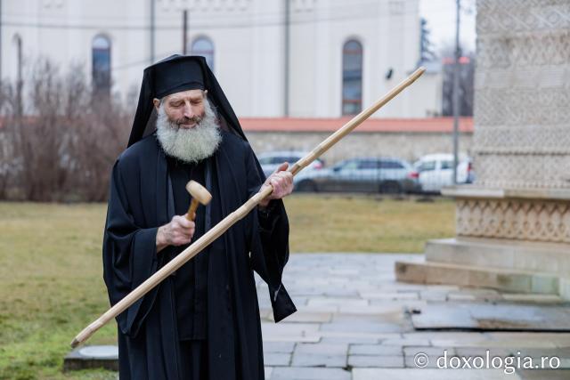 Priveghere la hramul Mănăstirii Sfinții Trei Ierarhi din Iași