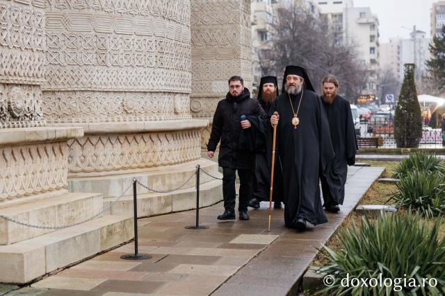 Priveghere la hramul Mănăstirii Sfinții Trei Ierarhi din Iași