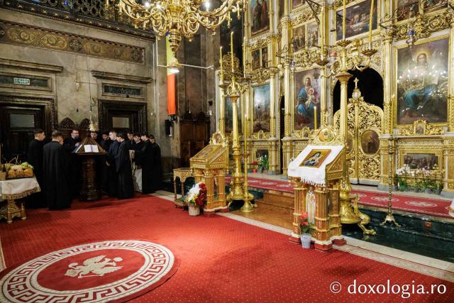 Priveghere în cinstea Sfântului Iosif cel Milostiv la Catedrala Mitropolitană din Iași