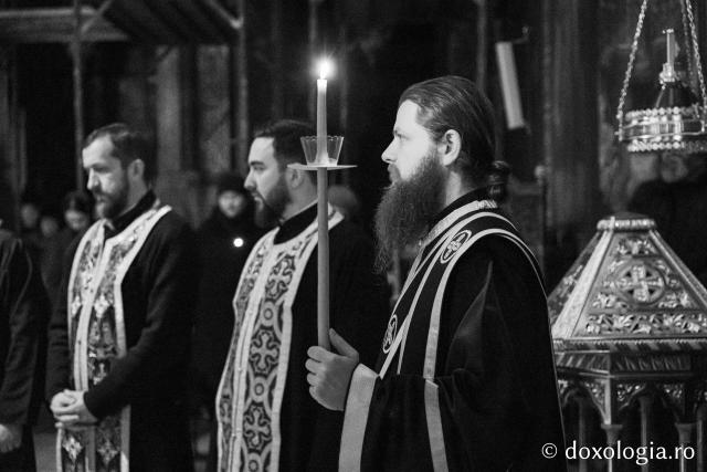 Canonul cel Mare la Mănăstirea Sfinții Trei Ierarhi din Iași