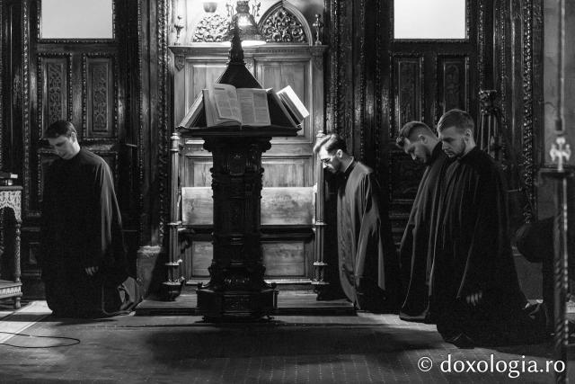 Prima Liturghie a Darurilor înainte sfințite la Catedrala Mitropolitană din Iași