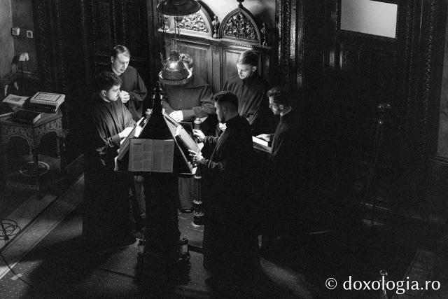 Prima Liturghie a Darurilor înainte sfințite la Catedrala Mitropolitană din Iași