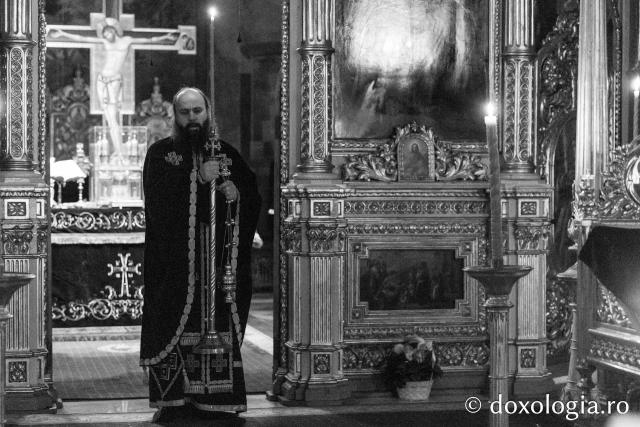 Prima Liturghie a Darurilor înainte sfințite la Catedrala Mitropolitană din Iași