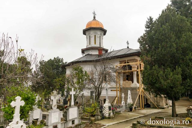 Cimitirul Mănăstirii Cernica