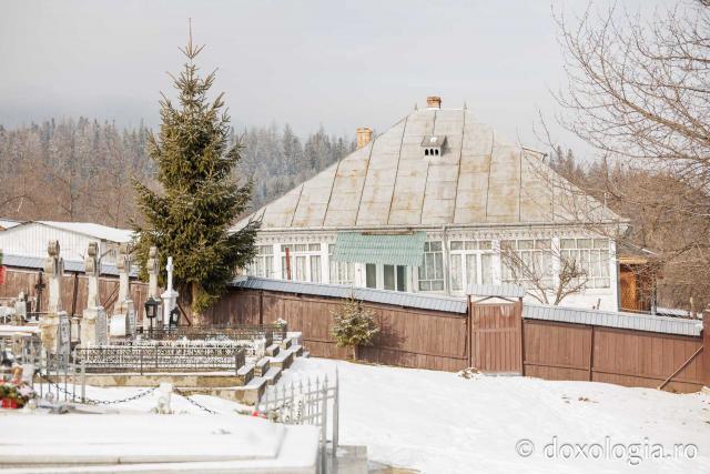 Cimitirul Mănăstirii Văratec