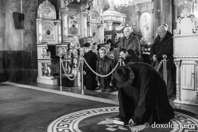 Liturghia Darurilor înainte sfințite la Catedrala Mitropolitană din Iași