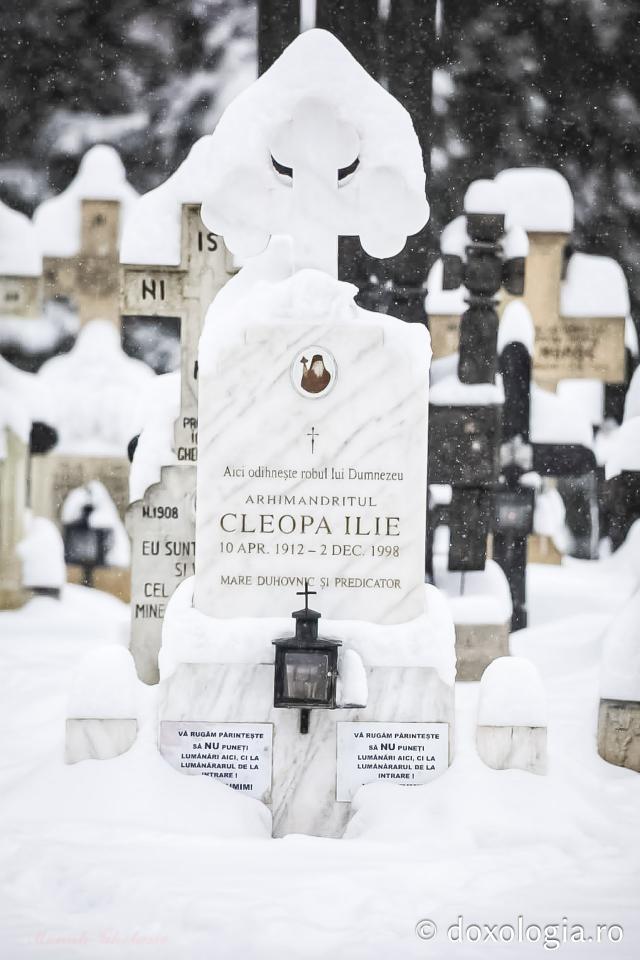 Tăcerea zăpezii la Sihăstria – frumusețea unei zile de februarie