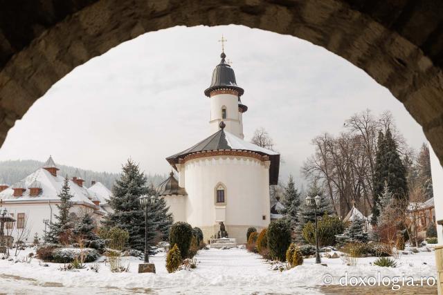 Mănăstirea Văratec