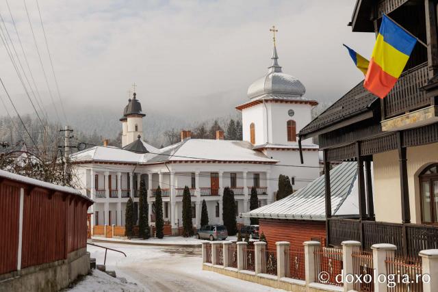 Mănăstirea Văratec