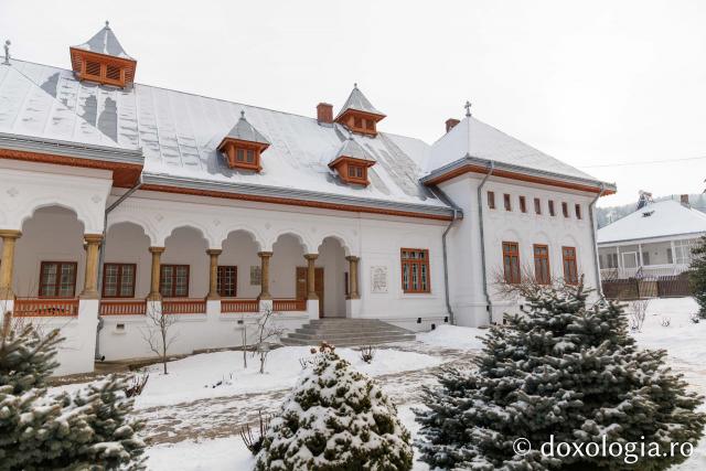 Mănăstirea Văratec