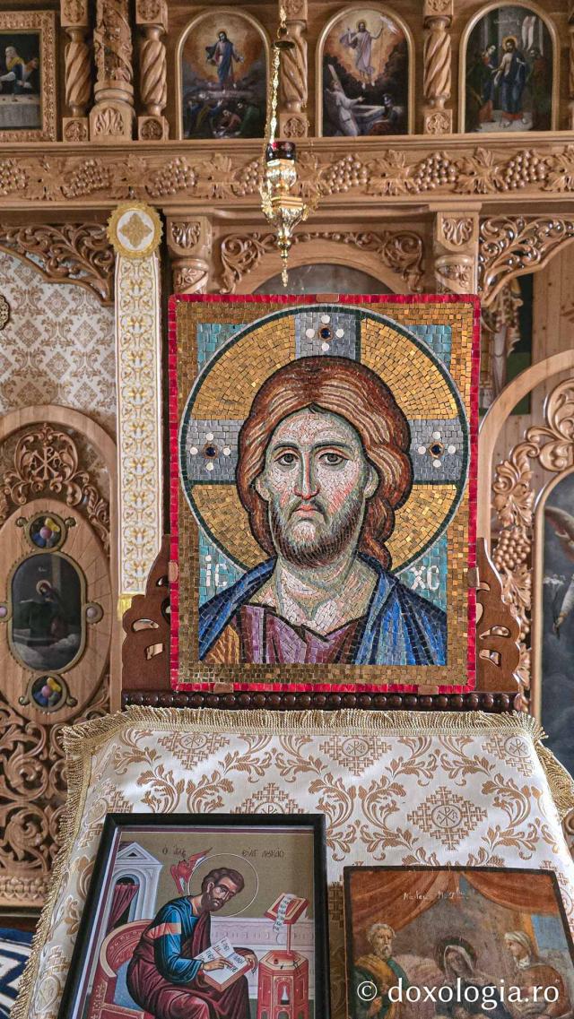 Mănăstirea Lepșa, biserica din lemn, monument istoric