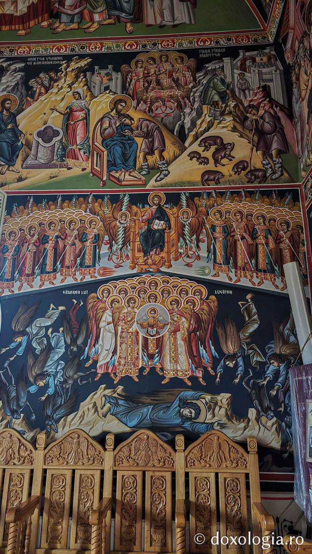 Mănăstirea Lepșa - Biserica cu hramul Izvorul Tămăduirii