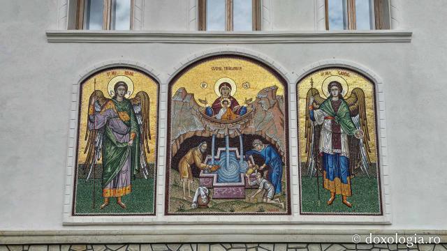 Mănăstirea Lepșa - Biserica cu hramul Izvorul Tămăduirii