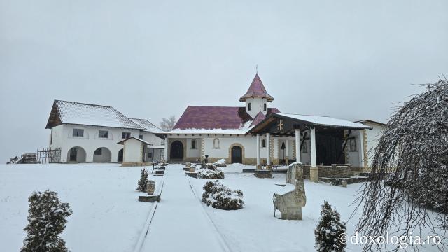 Mănăstirea Muntele Rece