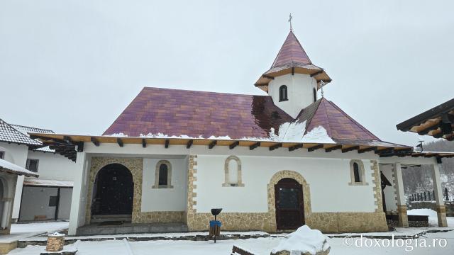 Mănăstirea Muntele Rece