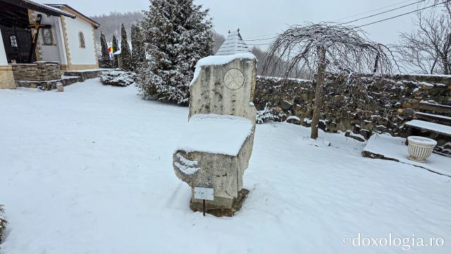 Mănăstirea Muntele Rece