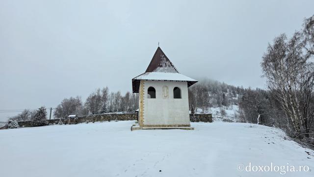 Mănăstirea Muntele Rece