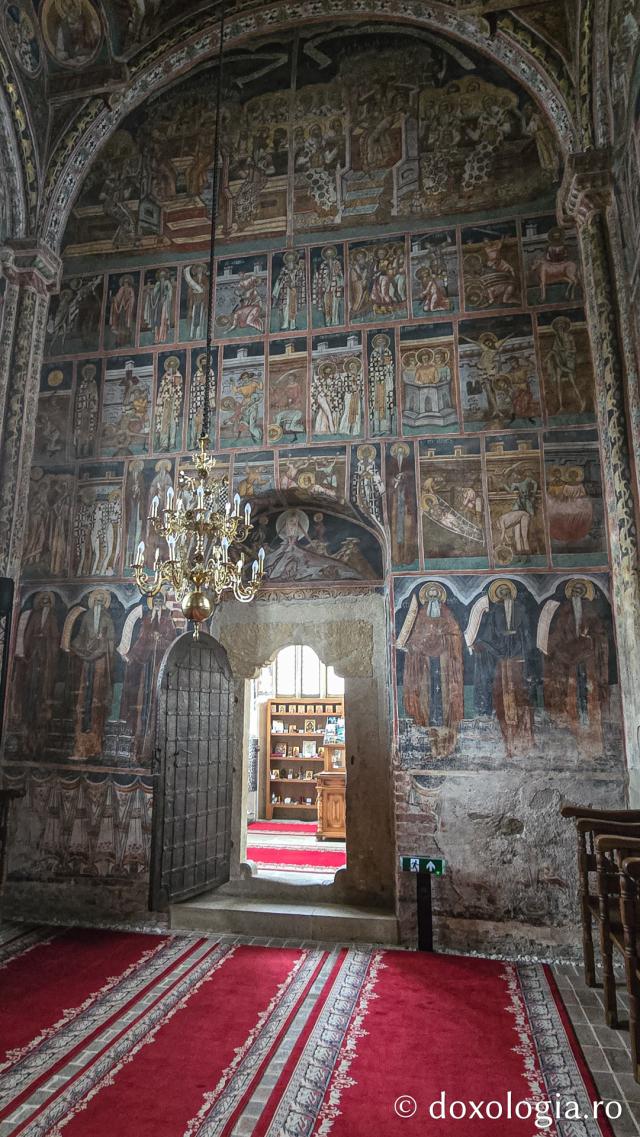 Mănăstirea Probota – moștenire voievodală și vatră monahală