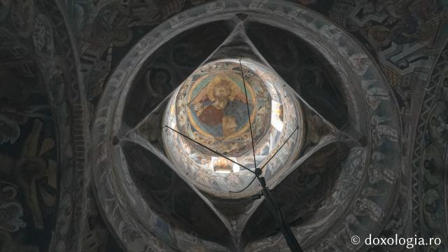 Mănăstirea Probota – moștenire voievodală și vatră monahală