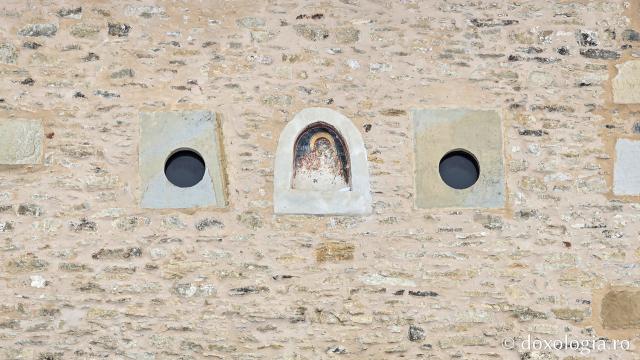 Mănăstirea Probota – moștenire voievodală și vatră monahală