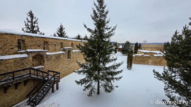 Mănăstirea Probota – moștenire voievodală și vatră monahală