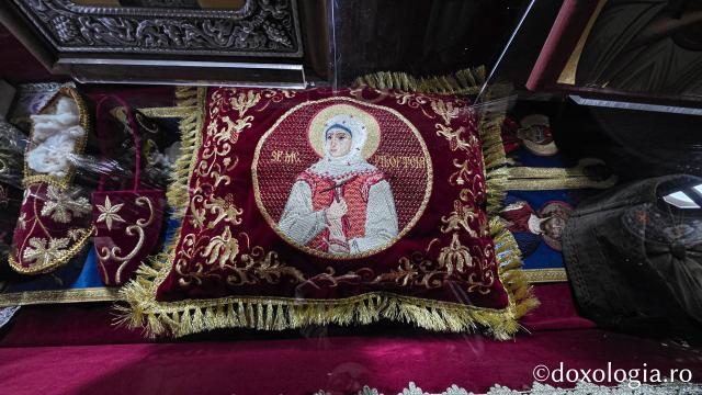 Mănăstirea „Sfinții Arhangheli Mihail, Gavriil și Rafail” Rimetea – Alba