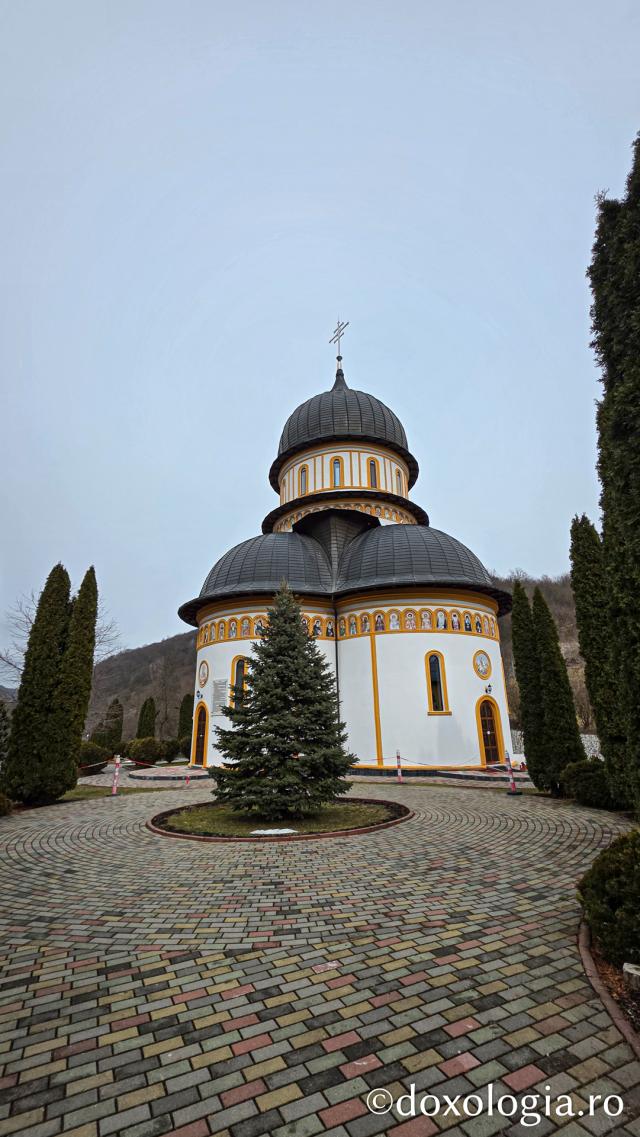 Mănăstirea „Sfântul Ioan Botezătorul” Rimetea – Alba