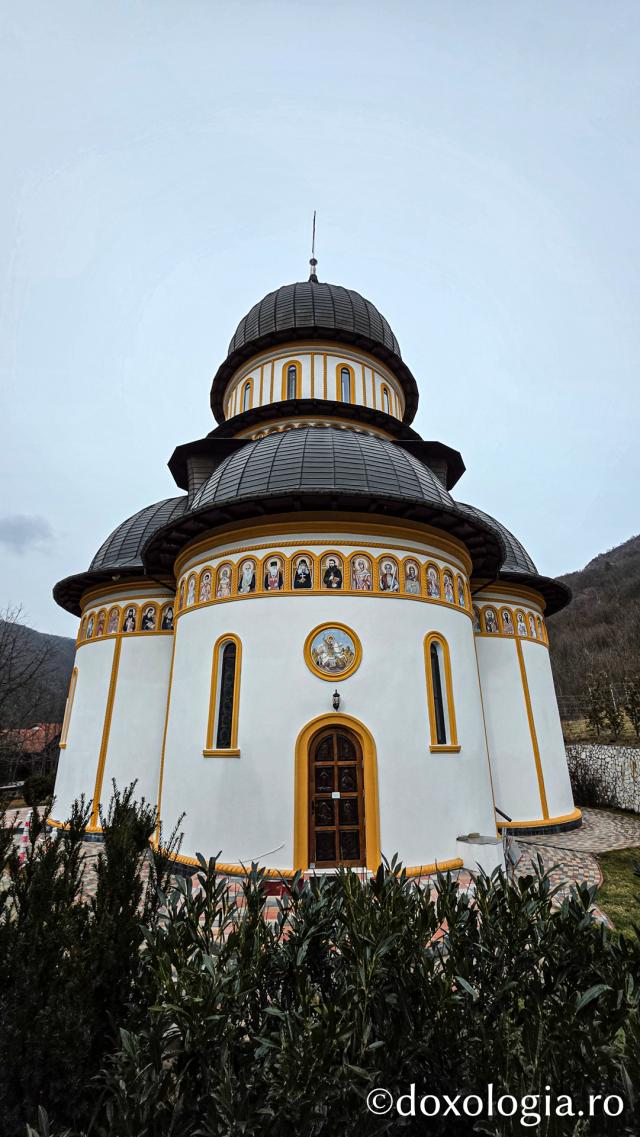 Mănăstirea „Sfântul Ioan Botezătorul” Rimetea – Alba