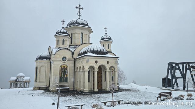 Mănăstirea Sfântul Ierarh Vasile cel Mare, Someșul Cald