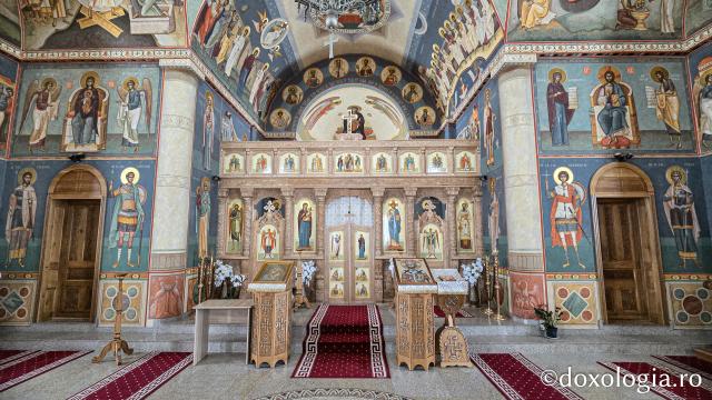 Mănăstirea Sfântul Ierarh Vasile cel Mare, Someșul Cald