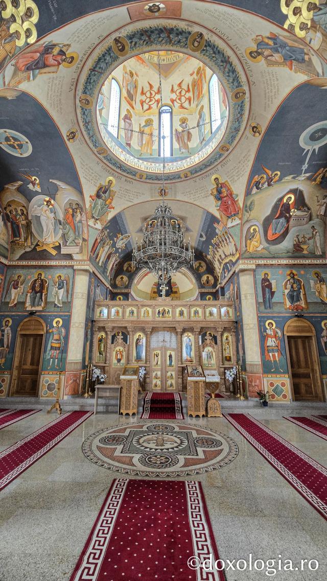 Mănăstirea Sfântul Ierarh Vasile cel Mare, Someșul Cald