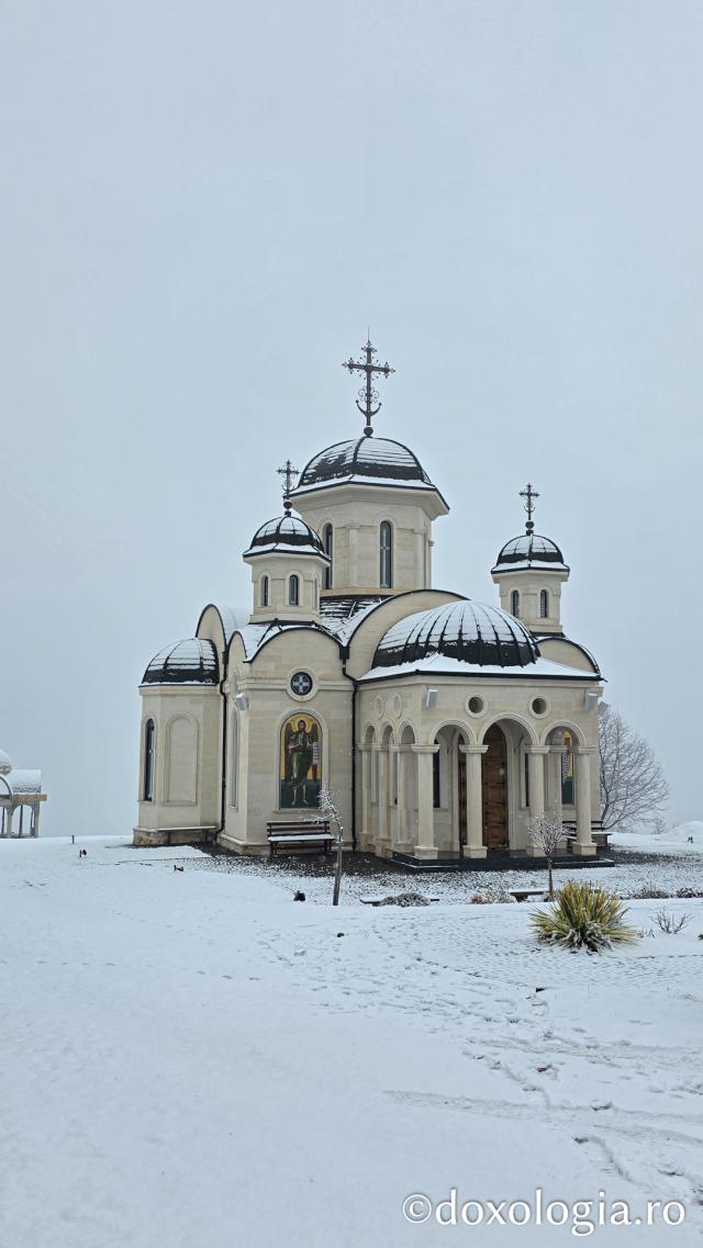 Mănăstirea Sfântul Ierarh Vasile cel Mare, Someșul Cald