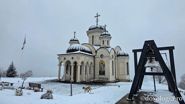 Mănăstirea Sfântul Ierarh Vasile cel Mare, Someșul Cald